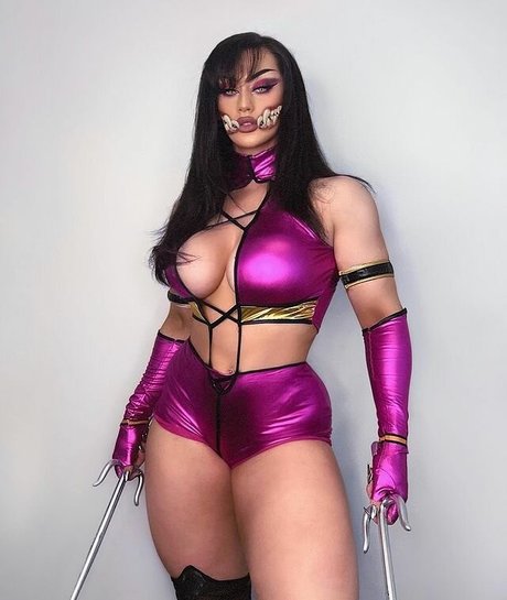 Kiki Vhyce erwachsene nette galerie