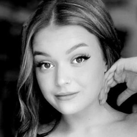 Selinaaa__xox porno schöne bilder