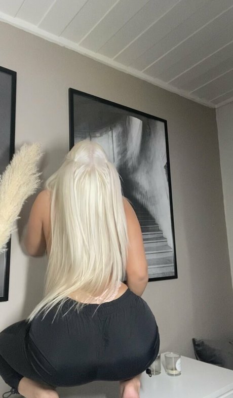 ffm onlyfans exklusive erotische bild