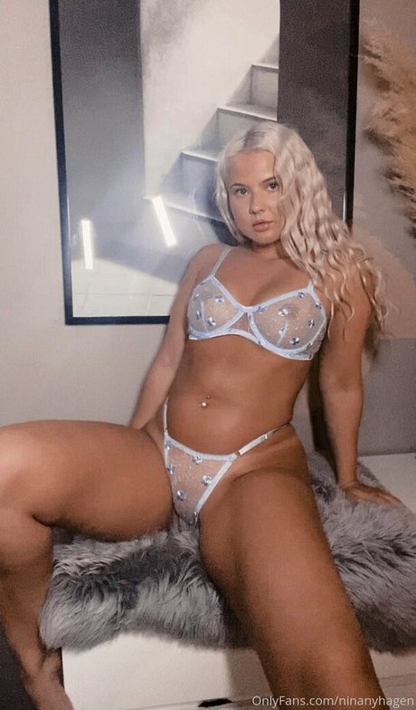 schöne titten nur fans sexy erwachsene foto