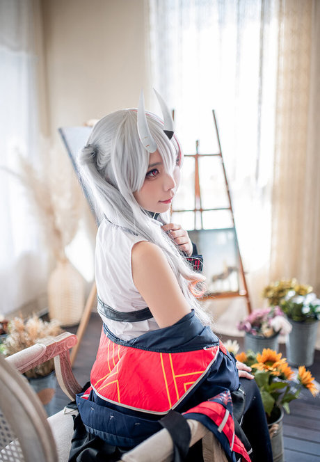 Murasaki model hübsche archiv