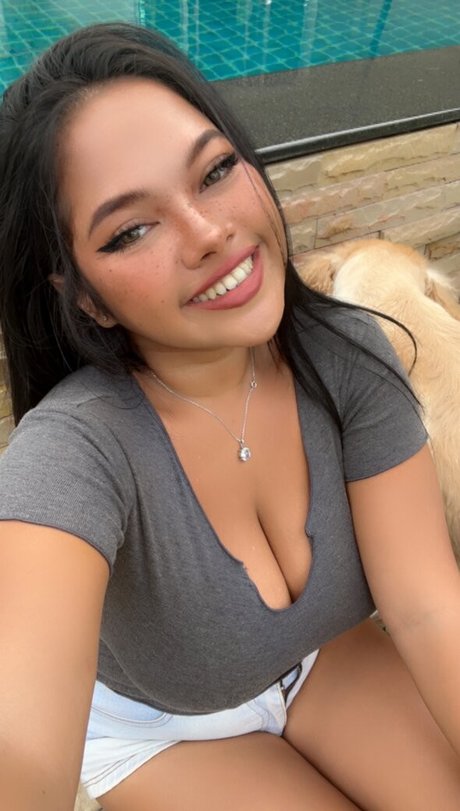 curvymoanaaa freie nette bilder