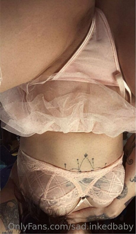 sad inkedbaby kunst schöne galerie