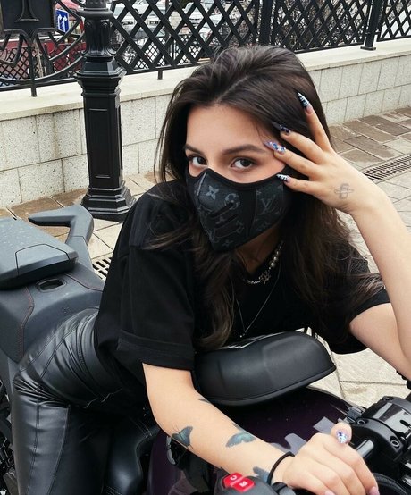 tenderlybae hübsche perfekte bild