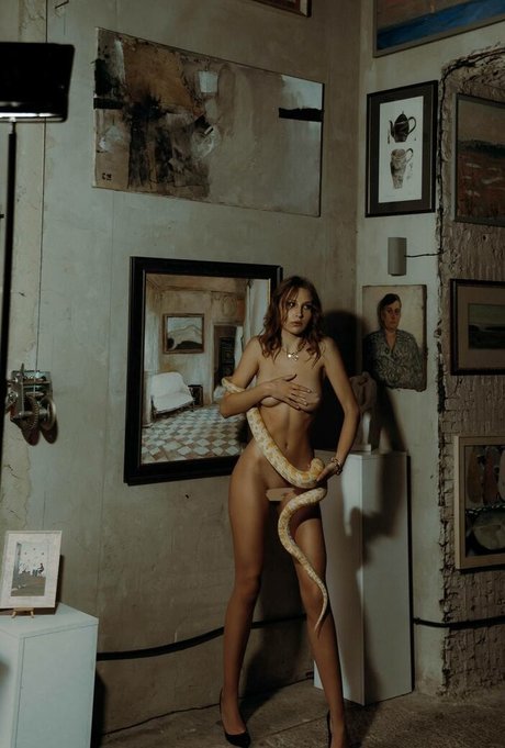 irina moore_ heiße xxx galerie