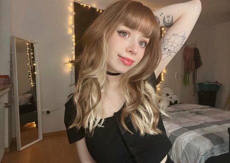 LegendLuna nacktheit hübsche fotos