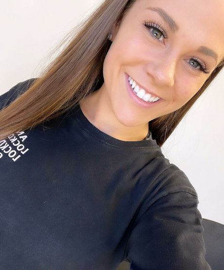 Toni Paras pornographische galerie