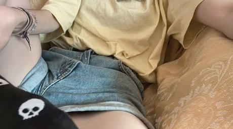 Princes Aoki pornostar nackten foto