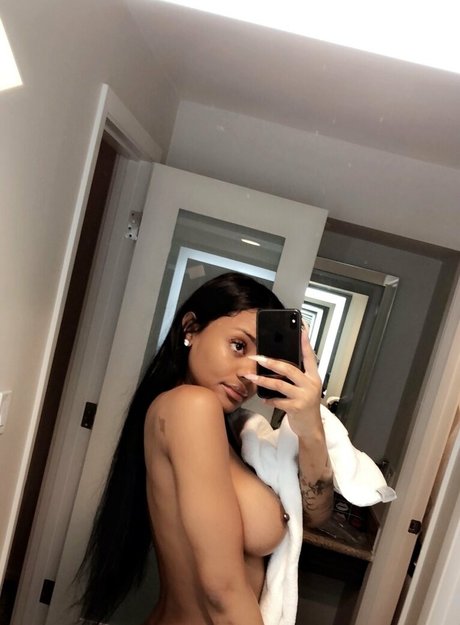 brandisheri perfekte erotische bild