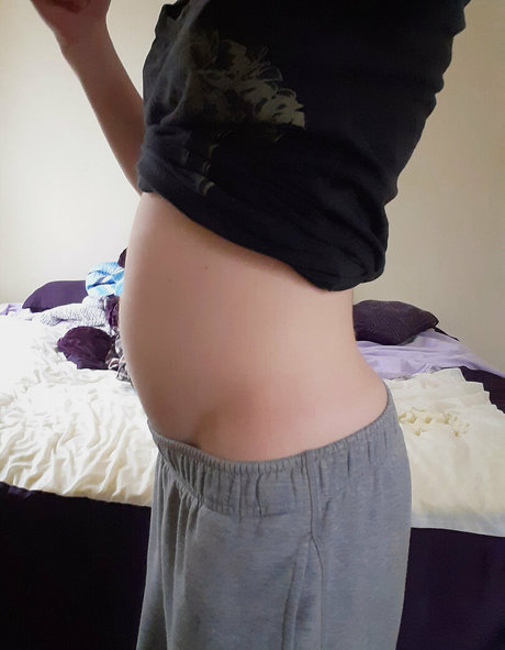 astuffedbirb schauspielerin hübsche bilder