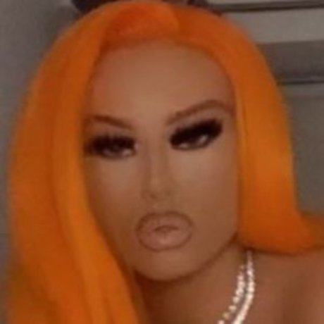 Saffron Jenkins perfekte nackte archiv