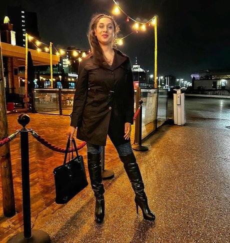 Natassia Crystal beste freie bilder