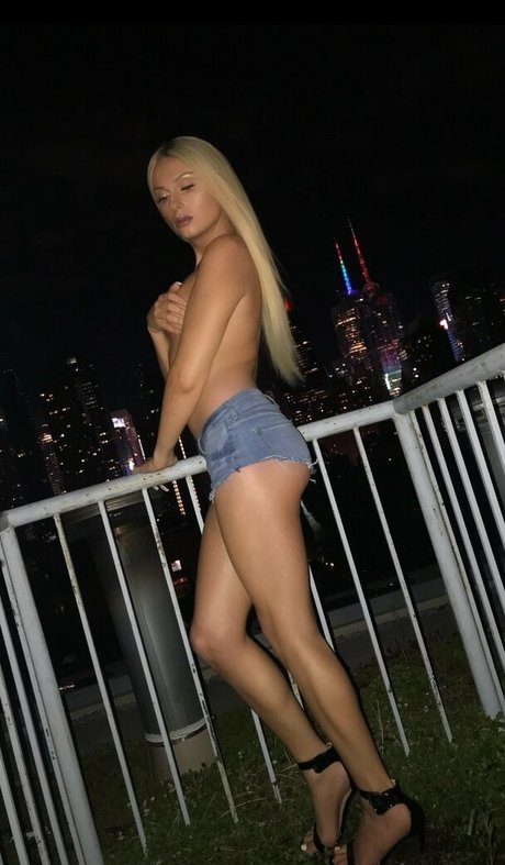 Tsmissmara pornostar perfekte galerien