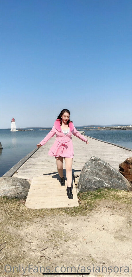 asiansora top sexy fotos