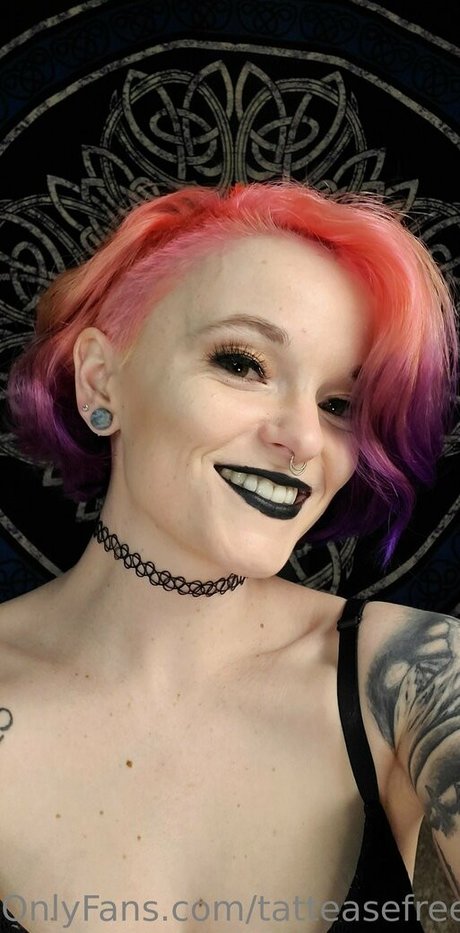 tatteasefree nackt schöne galerie