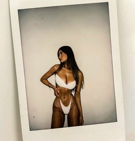 Ella Grace Cervetto perfekte pornostar bild