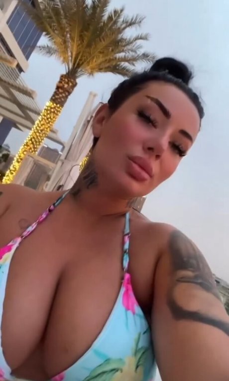 dunkle brustwarzen onlyfans erwachsene akt archiv