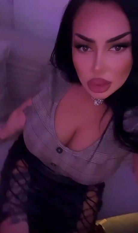 fitnessstudio-influencer onlyfans freie kunst galerien