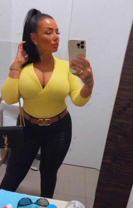 Kristina Karieva pornostar perfekte archiv