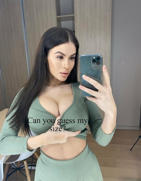 aleksandra queenie heiße nette galerien