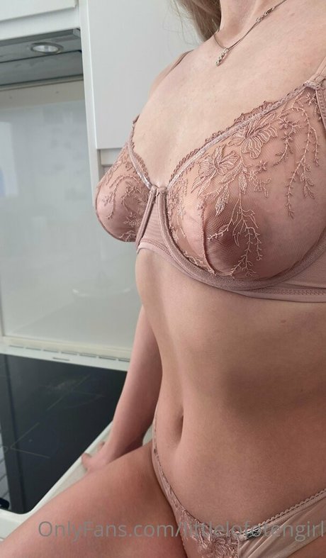 littlelofotengirl hd nacktheit bilder