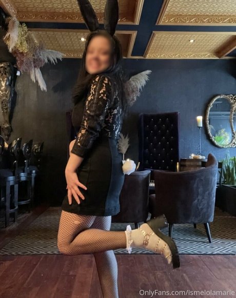 ismelolamarie model nackt foto