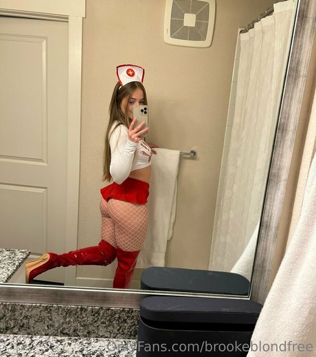 brookeblondfree erotische hübsche bilder