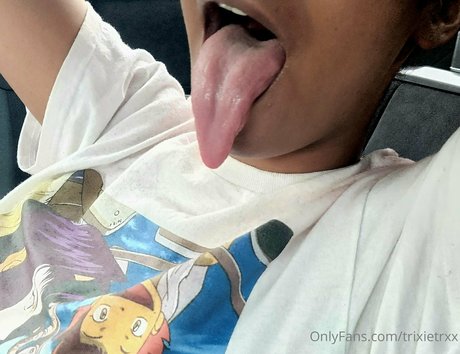 trixietrxx kunst schöne archiv