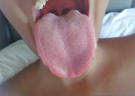 trixietrxx sexy akt galerie