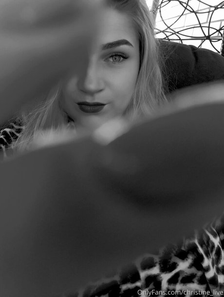 christine live model porno foto