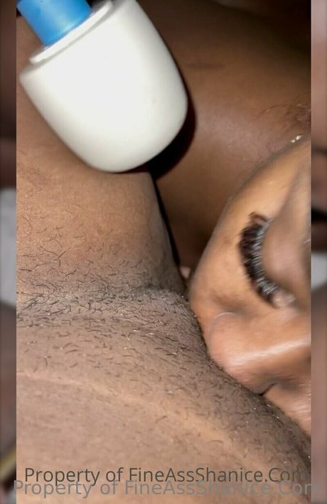 fineassshanice hübsche erotische bild