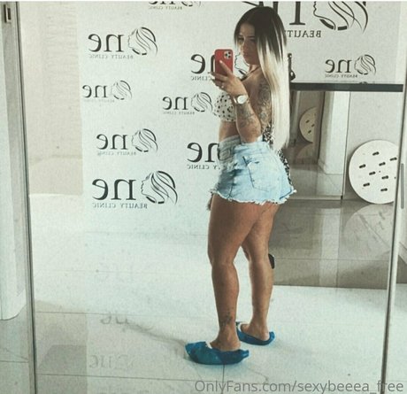 sexybeeea free exklusive kostenlose bild