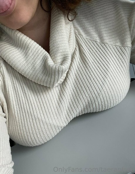 taerapfree pornostar hübsche fotos