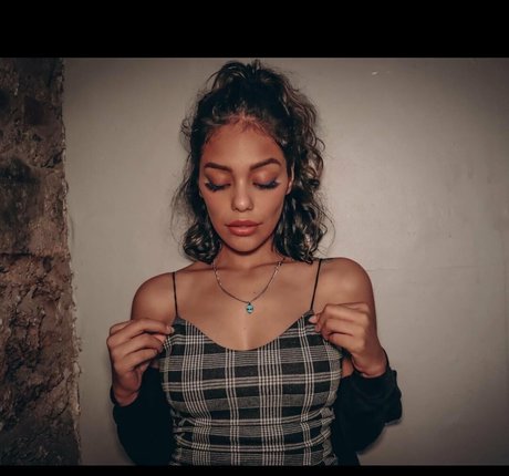 nina morelo xxx exklusive foto