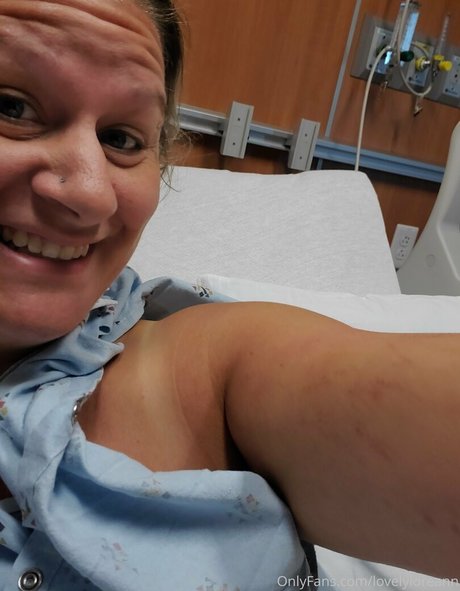 lovelyloreann model sex galerie