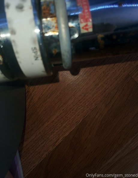 gem stoned model heiße foto