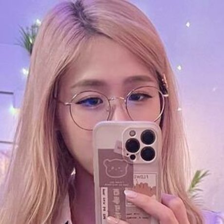 Yougelly exklusive heiße galerien