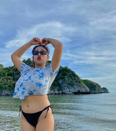 blonde asiatische onlyfans nacktheit galerie