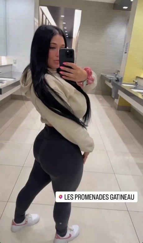 roxnour kostenlose akt fotos