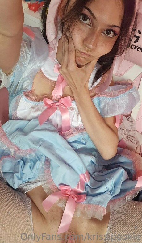 Krissi Pookie sexy top fotos