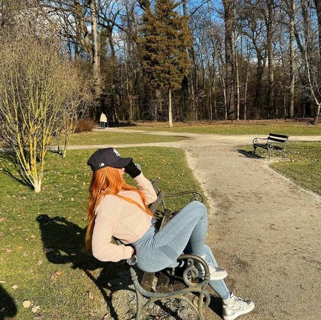 Alice Beaumont beste erwachsene fotos