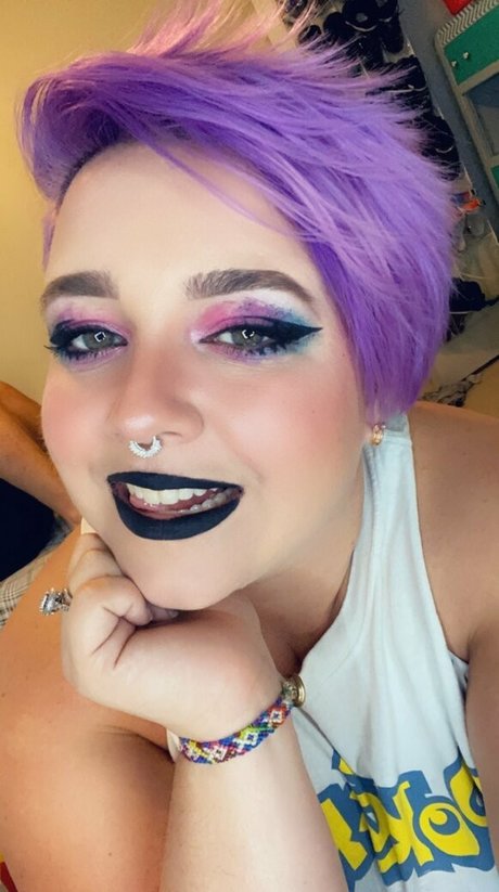 unsupervised housewife kostenlose nackten galerien