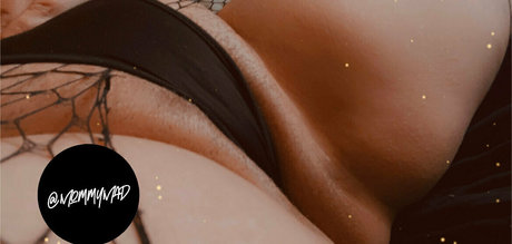 asiatische teenager-onlyfans porno exklusive foto