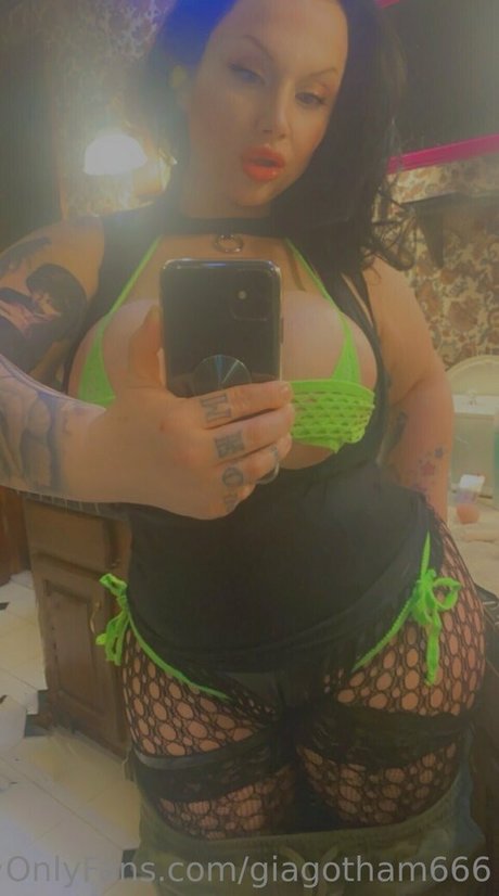 giagotham666 nackt pornographische archiv