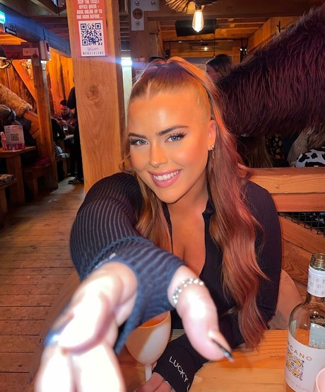 libbyrebecca erwachsene hübsche fotos