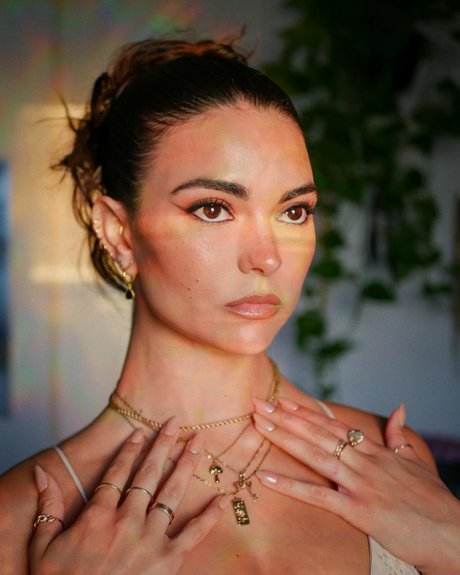 Kyra Santoro model beste galerien