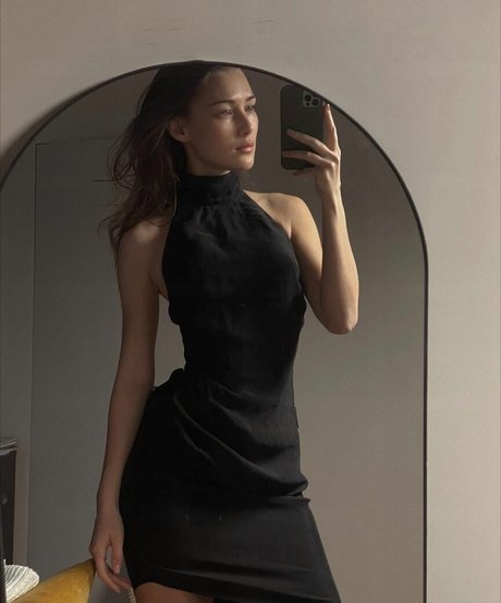 großer schwanz trans-onlyfans nackt kunst galerie