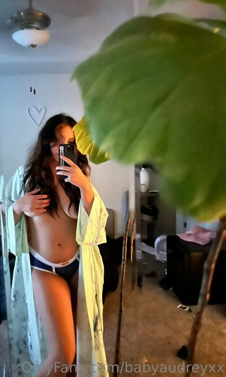 babyaudreyyx exklusive schöne archiv