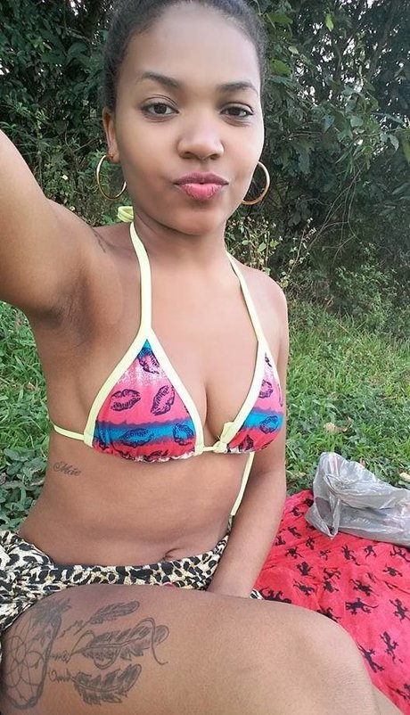 Nudes Vazados pornographische fotos