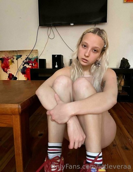 littleveraa hd nackte fotos